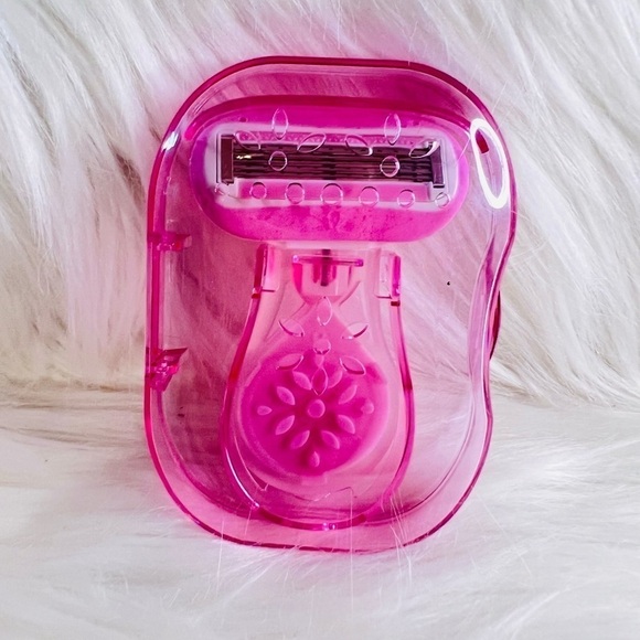 Travel Accessory Bundle - Picture 4 of 14